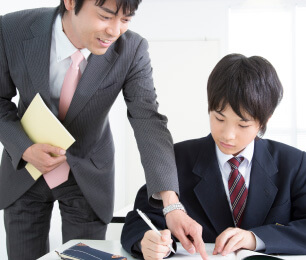 生徒が授業を受けている画像 カルチャーコース