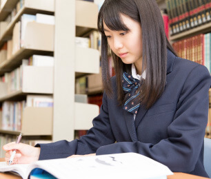 生徒が授業を受けている画像 進学コース